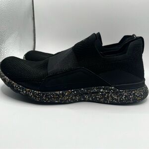 APL Techloom Bliss Women Slip On Mesh Black Sneaker gold confetti sole Size 7.5